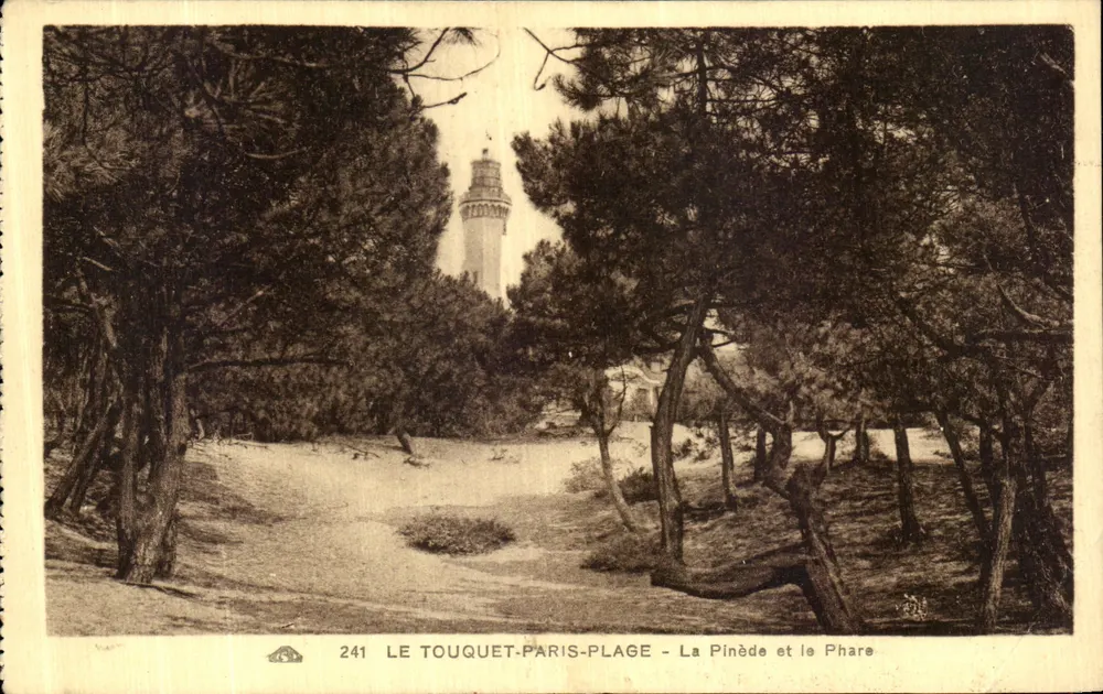 Le Touquet-Paris-Plage — Die Pinède und der Leuchtturm — Verlag Druck auf der Karte n°241 - Vorderseite