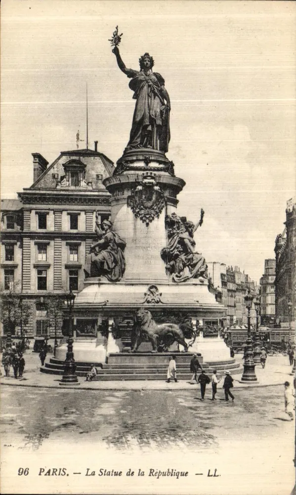 Paris — A Estátua da República — LL. — n° 96 - Frente