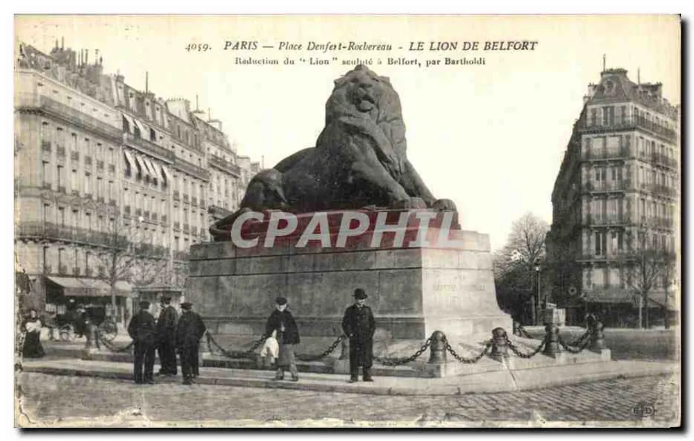 Paris — Place Denfert-Rochereau — Der Belforter Löwe, Reduktion des « Löwen », gefertigt in Belfort von Bartholdi - Vorderseite