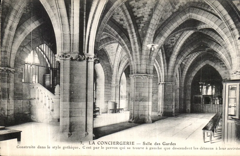 La Conciergerie — Sala dei Guardie — Costruita nello stile gotico - Recto