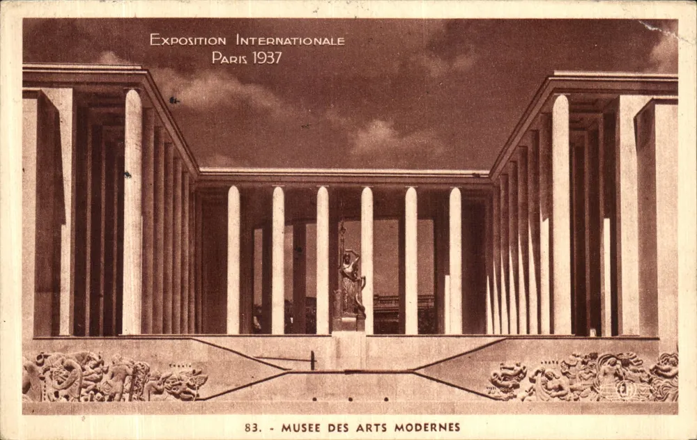 Musée des Arts Modernes — Exposition Internationale Paris 1937 — éditeur H. CHIPAULT, n° 83 - Vorderseite