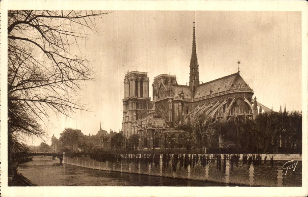 Nossa Senhora de Paris — vista da Sena — editor Guy, n°31 - Frente