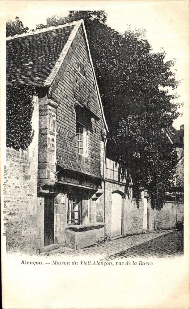 Alençon — Haus des alten Alençon, rue de la Barre — Geschäfte Béniès, Alençon - Vorderseite
