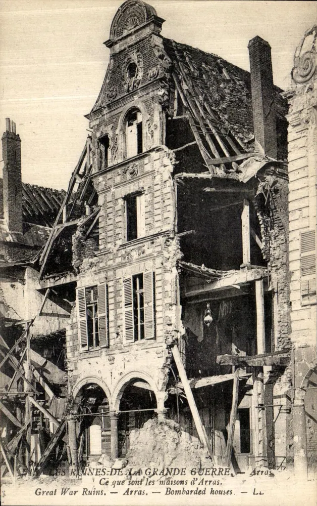 Ruinen des Ersten Weltkriegs — Arras — Verlag: IMP. LEVY FILS & CIE, PARIS - Vorderseite