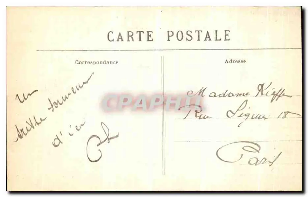 Arras — Beffroi (Petite Place rechte Seite) nach dem Bombenangriff — Die Invasion der Barbaren im Jahr 1914 - Rückseite