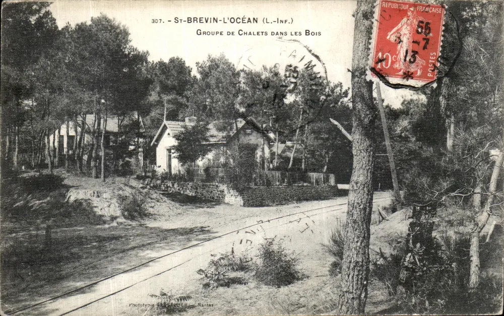 St-Brevin-l'Océan (L.-Inf.) — Gruppe von Chalets im Wald — Phototypie M. LAGETIER — Nantes - Vorderseite