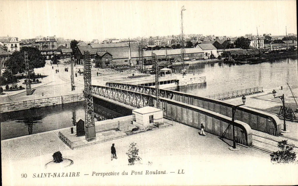 Saint-Nazaire — Perspectiva do Ponte Rolante — LL - Frente