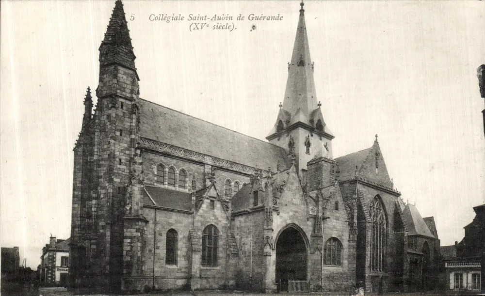 Catedral de Saint-Aubin de Guérande — XVᵉ século - Frente
