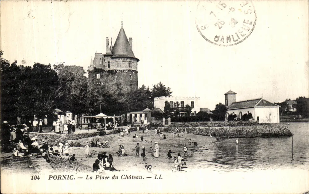 Pornic — A Praça do Castelo — LL - Frente