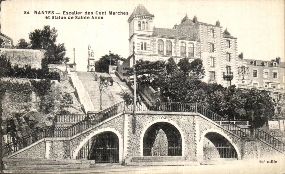 NANTES — Escalier des Cent Marches und Statue von Sainte Anne — 60e mille - Vorderseite