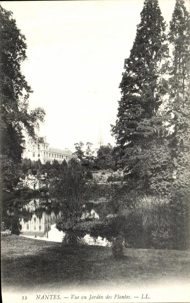 NANTES — Ansicht des Jardin des Plantes — LL. Nr. 12 - Vorderseite