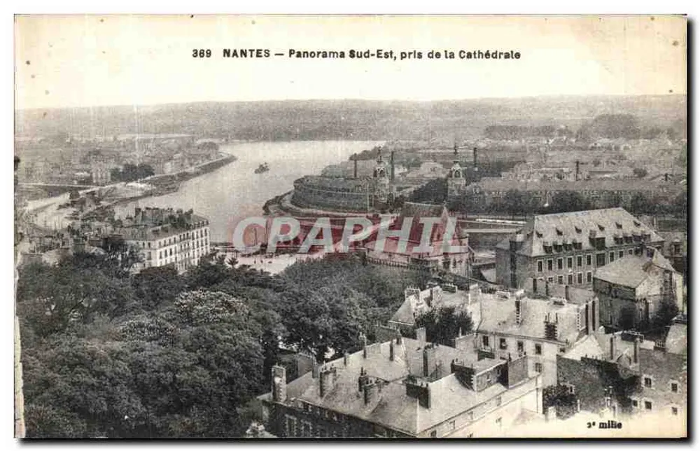 NANTES — Panorama Sud-Est, pris de la Cathédrale — éditeur non identifié, n° de série 389 - Recto