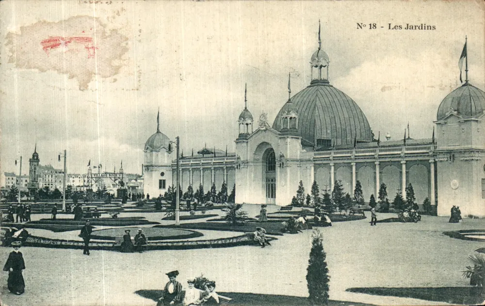 Les Jardins — Exposition avec bâtiment à dôme — Édition Héloïse Duray, Nantes - Frente