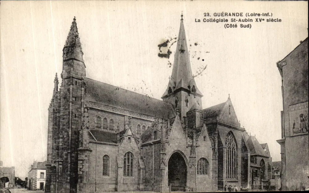 Guérande (Loire-Inf.) — La Colegiata de San Aubin del siglo XV — lado sur — F. Chappeau editor - Anverso