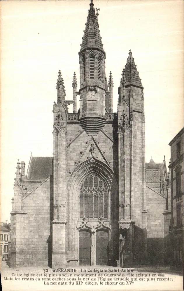 Guérande - A Colegiata Saint-Aubin — igreja com inscrição histórica — Arnaud et Nozais, Imp. Nantes - Frente