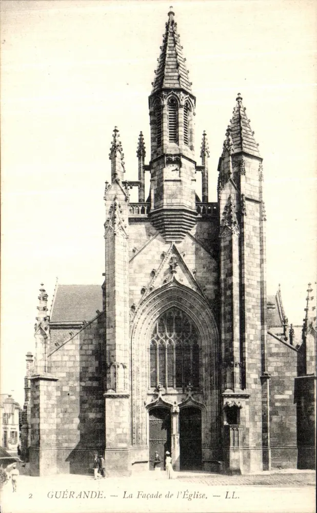 Guérande — A Facha da Igreja — LL. - Frente