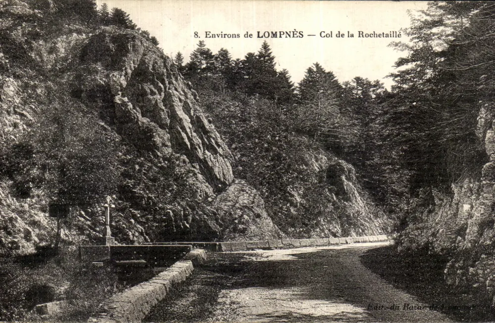 Ao redor de LOMPNÈS — Passo da Rochetaillé — Edições do Bazin de Lomagne - Frente
