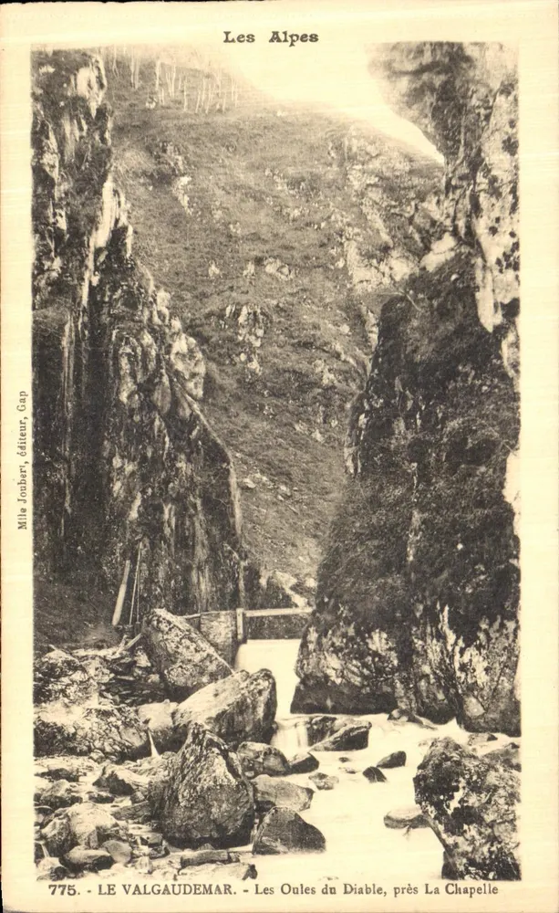 Die Teufelsfälle, nahe La Chapelle — LE VALGAUDEMAR — Mille Jouber, Verlag, Gap - Vorderseite