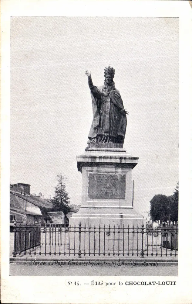 Estátua do Papa Gerbert (Sylvestre II) em Aurillac (Cantal) — Editada para o CHOCOLAT-LOUIT, N°14 - Frente