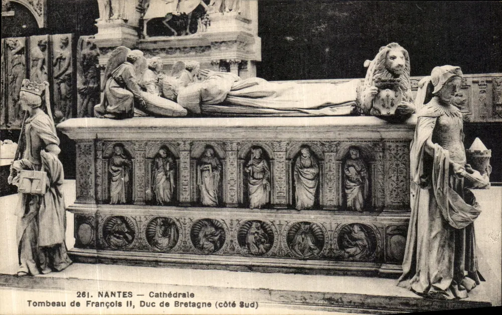 Grabmal von François II, Herzog von Bretagne — Kathedrale von Nantes (Südseite) - Vorderseite