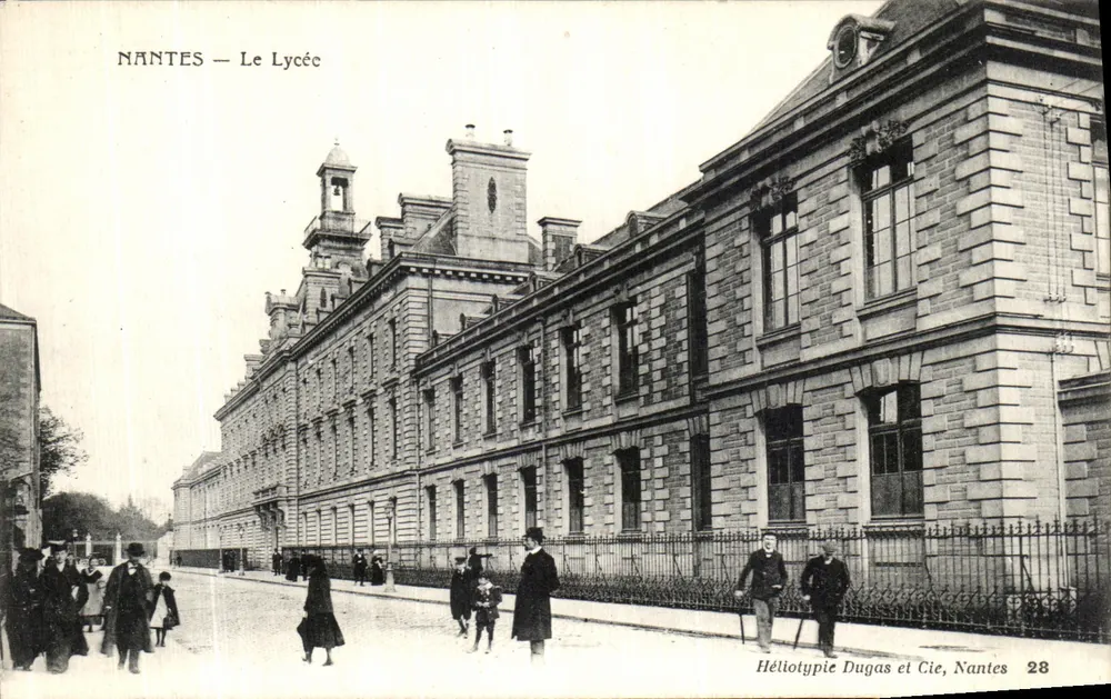 NANTES — O Liceu — Héliotypie Dugas et Cie, Nantes 28 - Frente