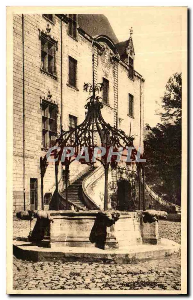 Nantes (Loire-Inférieure) — Schloss der Herzöge von Bretagne, Le Puits de la Couronne d'Or — Les Éditions d'Art 'VON', Paris - Vorderseite