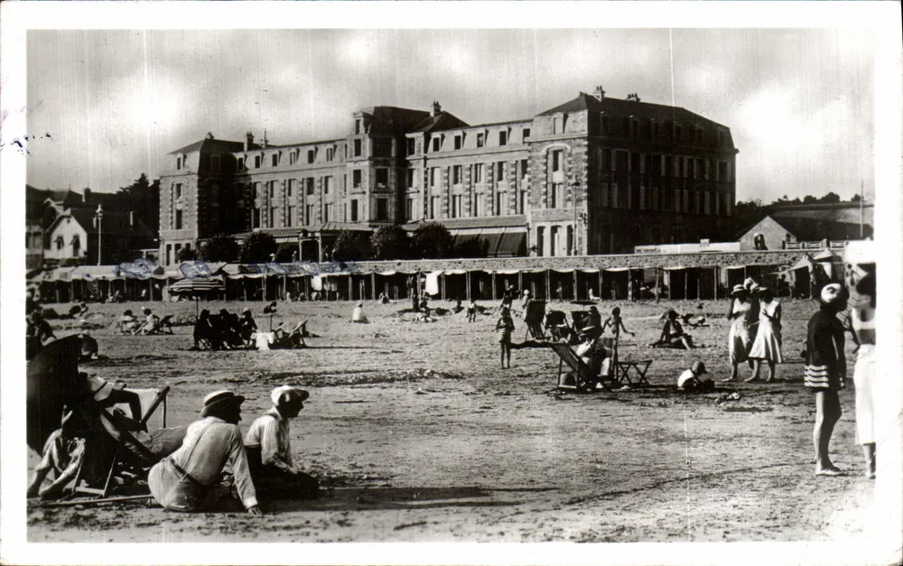 Pornichet — praia e Hotel de l'Océan — Edições Photos BERU EL. AGERS - Frente