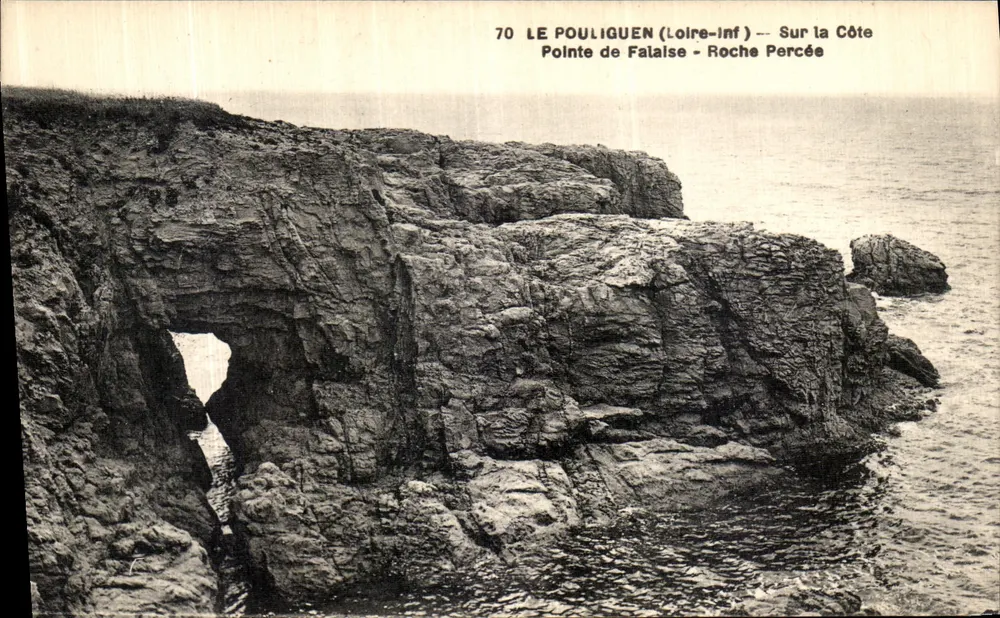 Le Pouliguen (Loire-Inf) — Pointe de Falaise - Roche Percée — P. Chapeau, Verlag, Nantes - Vorderseite