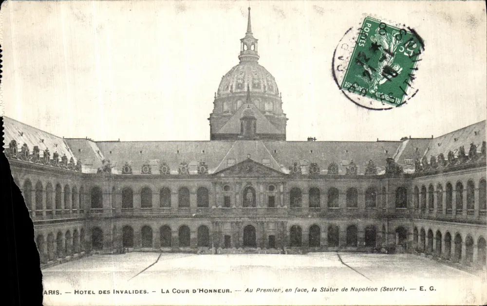 Paris — Hôtel des Invalides — La Cour d'Honneur — éditeur E. G. - Vorderseite