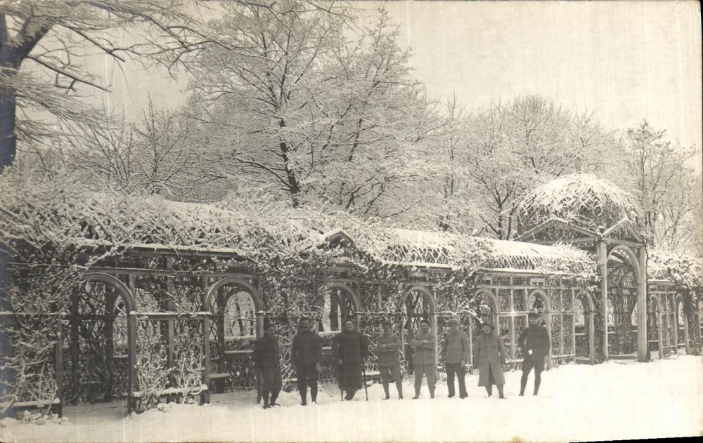 Schneegalerie — Gruppe von Personen — Nr. 195 - Vorderseite