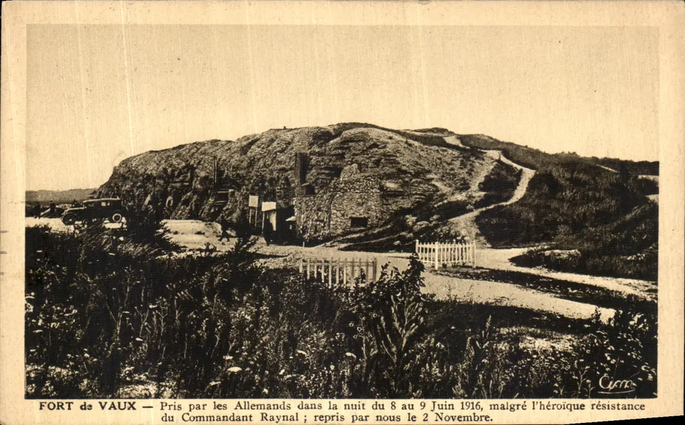 Fort de Vaux — Von den Deutschen am Abend des 8. bis 9. Juni 1916 eingenommen, trotz der heldenhaften Widerstand des Kommandanten Raynal; am 2. November von uns zurückerobert. - Vorderseite