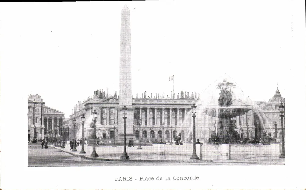 Paris - Place de la Concorde — Obélisque e Fontaine — Editor não visível - Frente