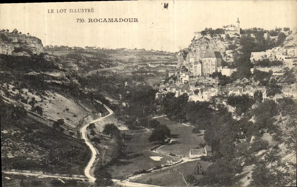 Rocamadour — vista panorâmica do vilarejo fortificado — Le Lot Illustré, n° 750 - Frente