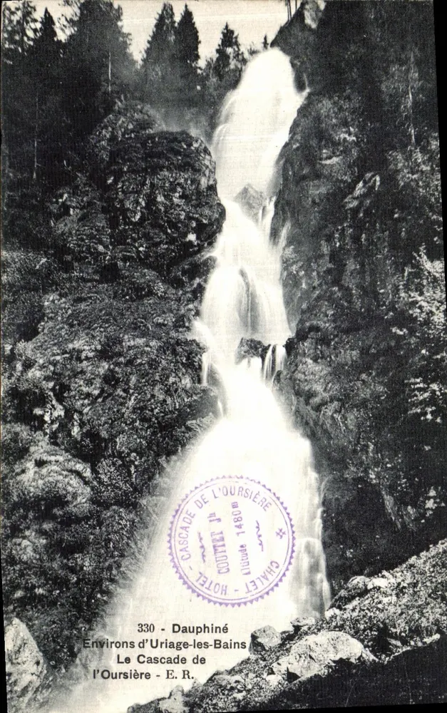 Wasserfall der Oursière — Umgebung von Uriage-les-Bains — Chalet - Hotel - Vorderseite