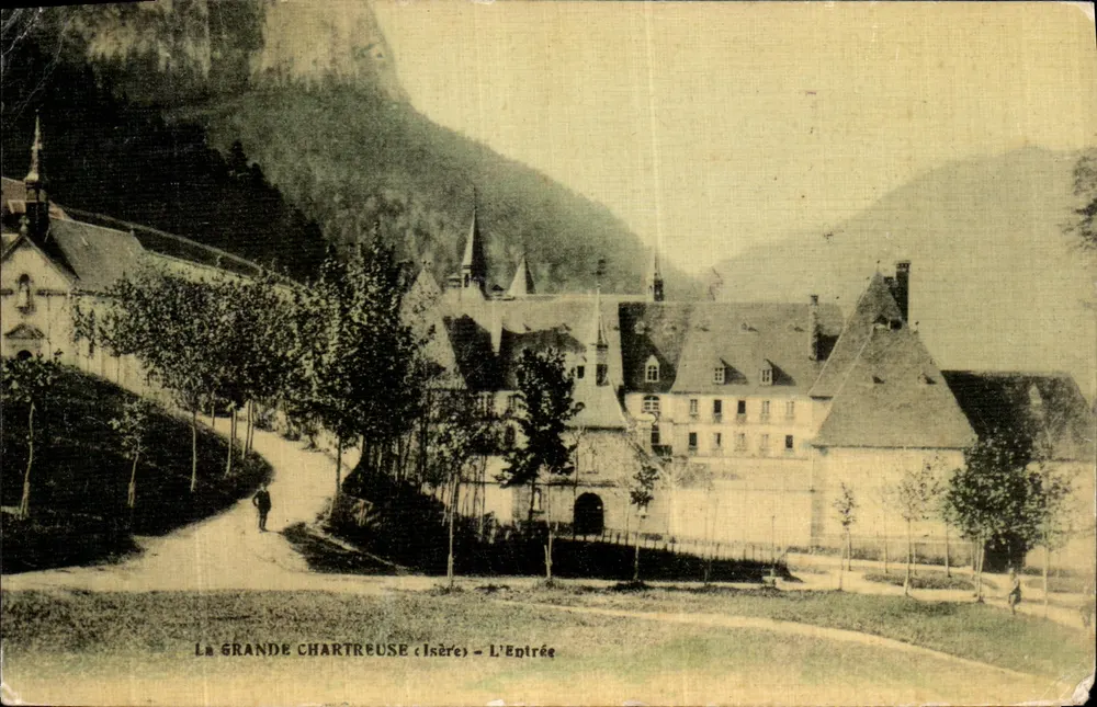 La GRANDE CHARTREUSE (Isère) — L'Entrée — éditeur non visible - Frente