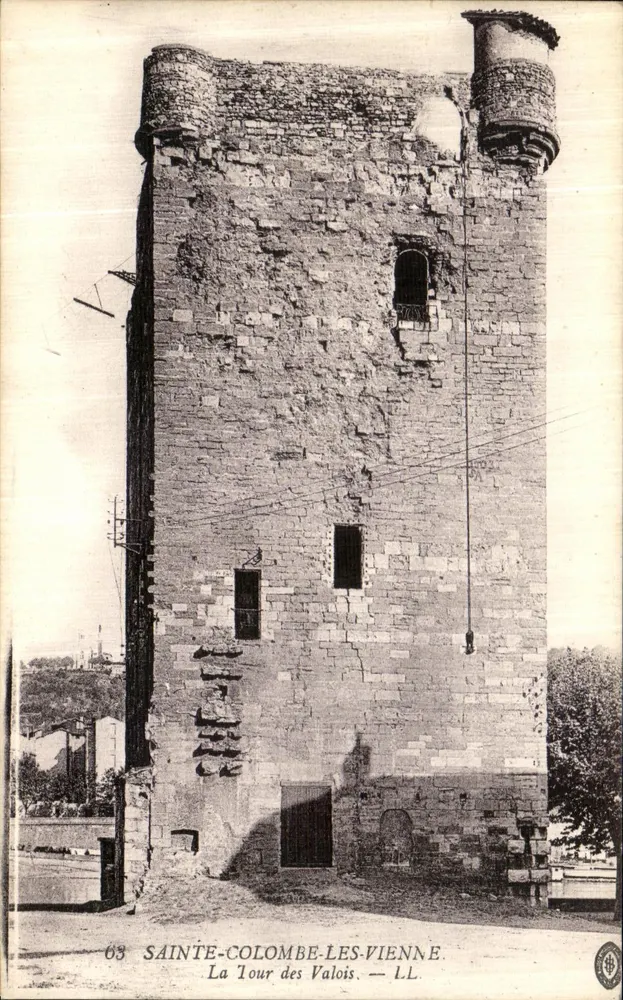 Sainte-Colombe-les-Vienne — Die Turm der Valois — LL - Vorderseite