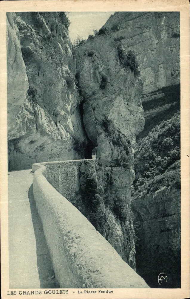 Os Grandes Goulets - A Pedra Pendente — Edições Martinotto Frères, n°60 - Frente
