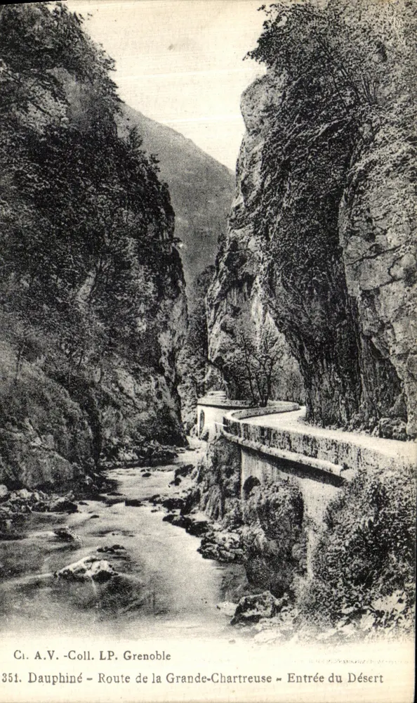 Dauphiné - Rota da Grande-Chartreuse - Entrada do Deserto — Ci. A.V. - Coleção LP Grenoble, n° 351 - Frente