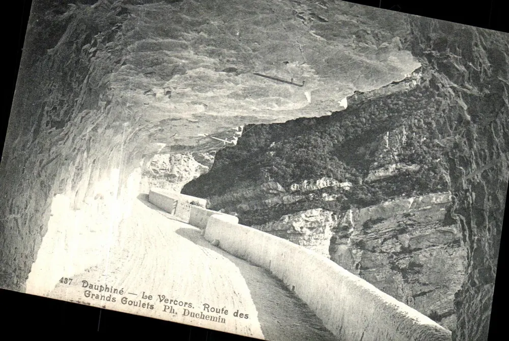Dauphiné — Le Vercors. Route des Grands Goulets — Ph. Duchemin - Vorderseite