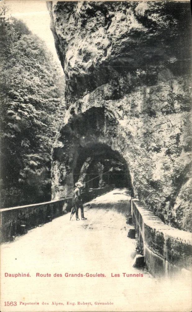 Dauphiné. Estrada dos Grandes-Goulets. Os Túneis — Papeterie des Alpes, Eug. Robert, Grenoble, n°1563 - Frente