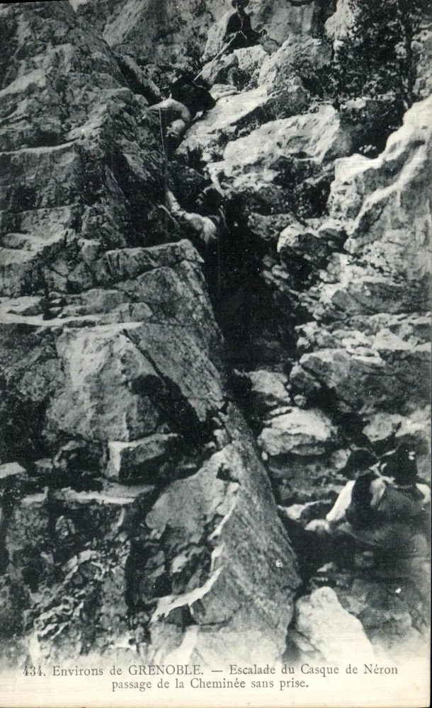 Umgebung von GRENOBLE — Klettern am Casque de Néron — Passage ohne Griffe - Vorderseite