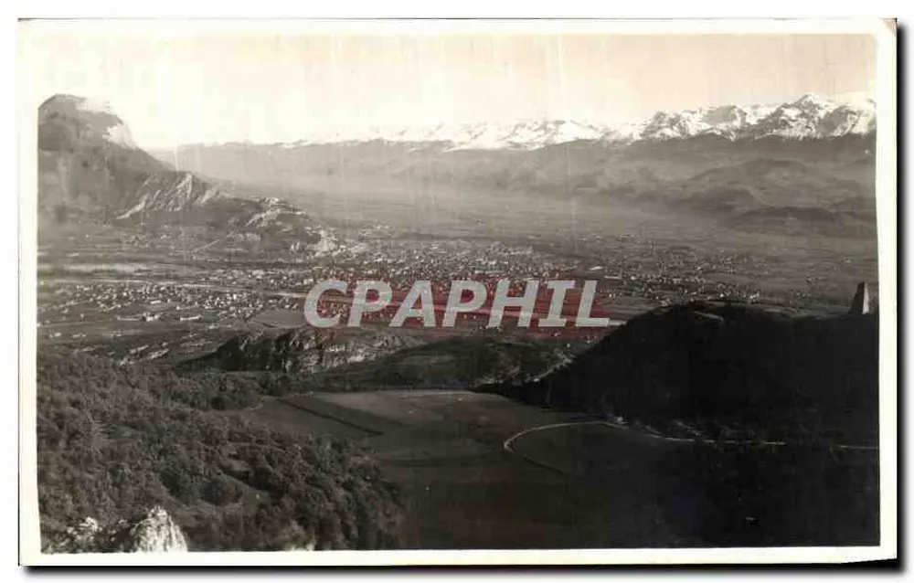 Vista panorâmica da vallé — montanhas cobertas de neve no fundo — Fotos F. Poudre, Trento - Frente