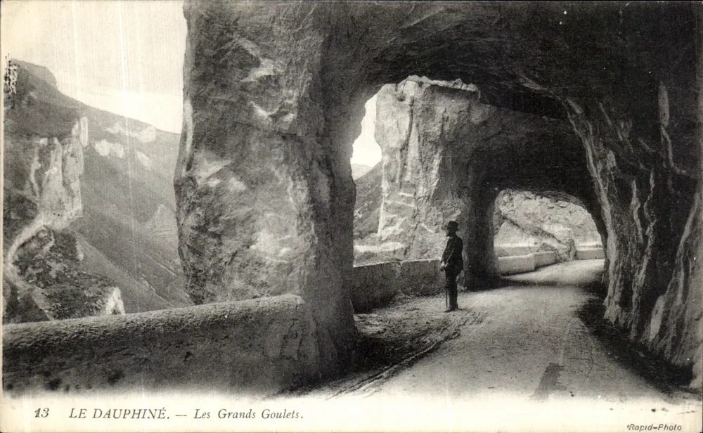 O Dauphiné — Os Grandes Goulets — Rapid-Photo - Frente