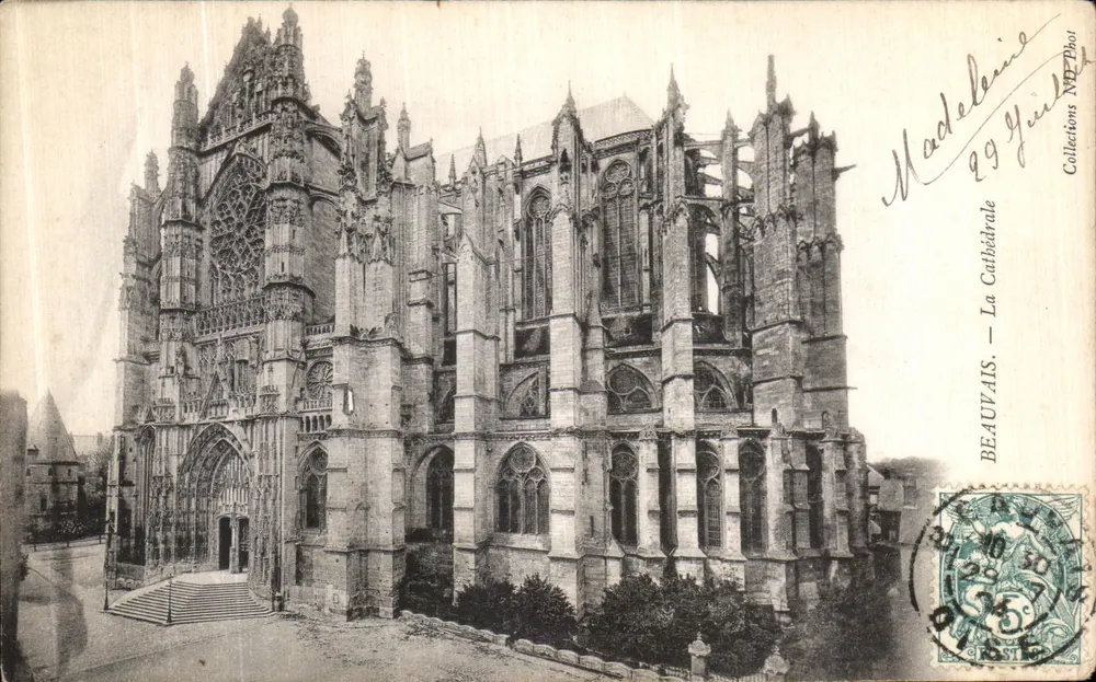 Beauvais — A Catedral — Madeleine NDG Phot - Frente