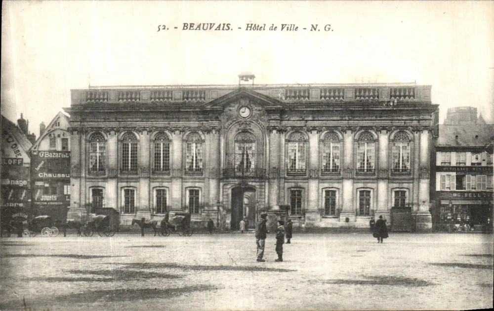 Beauvais - Hotel de Ville - N.G. - Frente