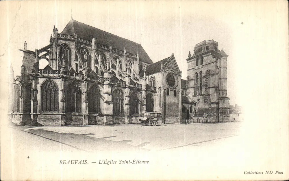 Beauvais — A Igreja de São Etienne — Collections ND Phot - Frente