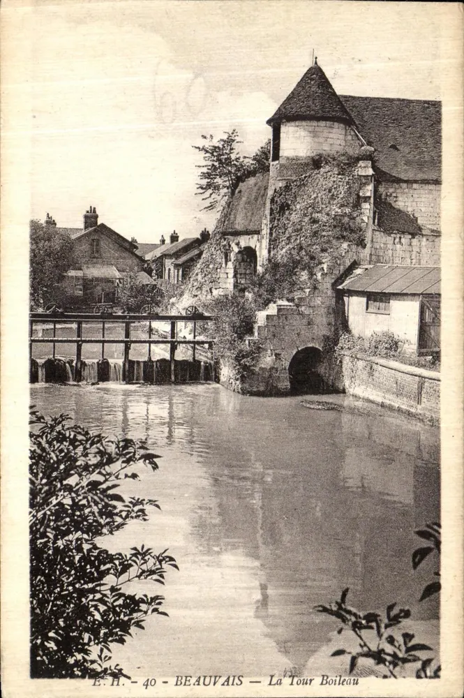Beauvais — Torre Boileau — E.H. - 40 - Frente