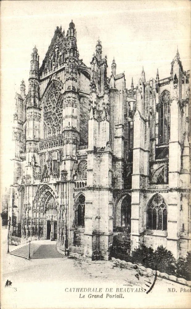 Kathedrale von Beauvais — Der Große Portal — ND. Foto - Vorderseite