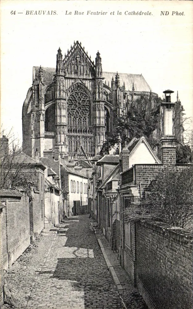 Beauvais — Die Straße Feutrier und die Kathedrale — ND Phot. - Vorderseite