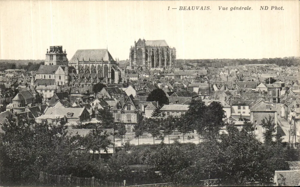 Beauvais — Vista geral — ND Phot. - Frente